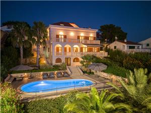 Villa Sunset Trogir, Autentikus kőház, Méret 300,00 m2, Szállás medencével