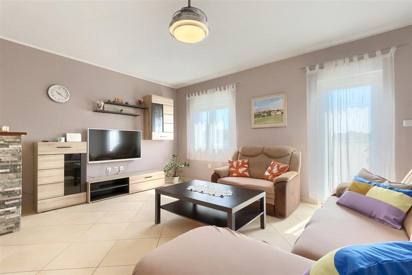 Apartment A1, for 6 persons