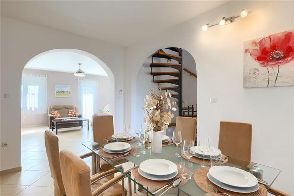 Apartment A1, for 6 persons