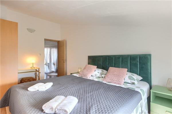 Apartment A1, for 6 persons