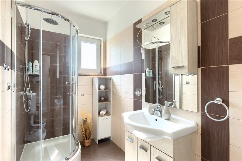 Apartment A1, for 6 persons