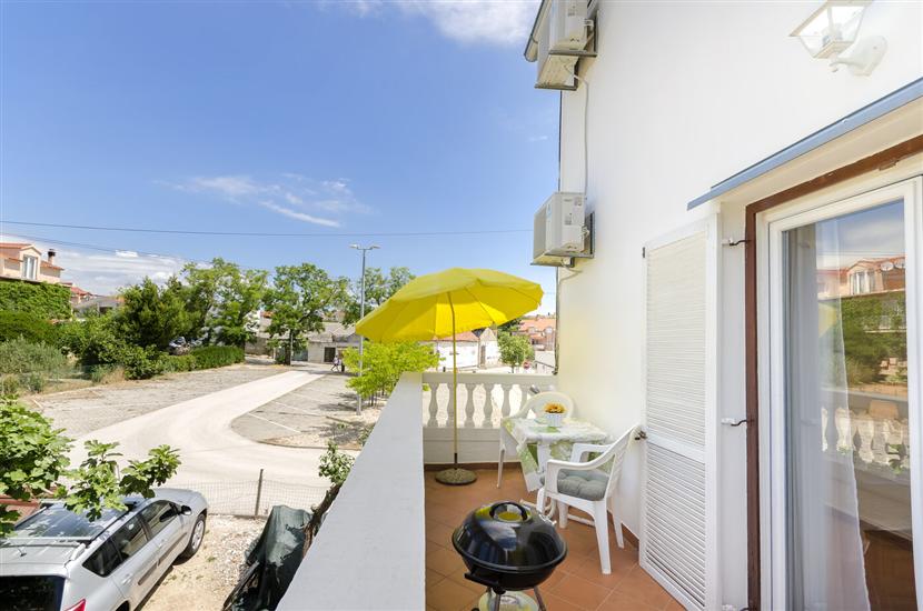 Room S3, for 2 persons