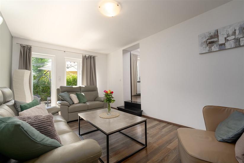 House K1, for 12 persons