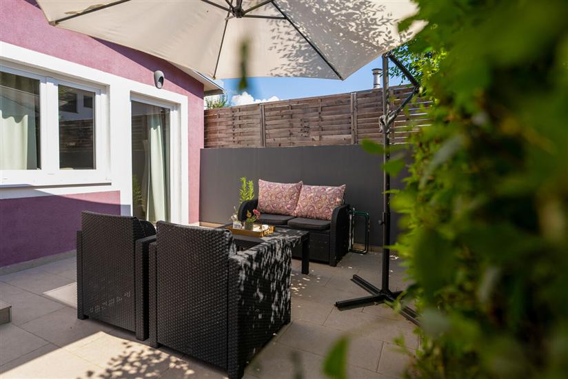 House K1, for 12 persons