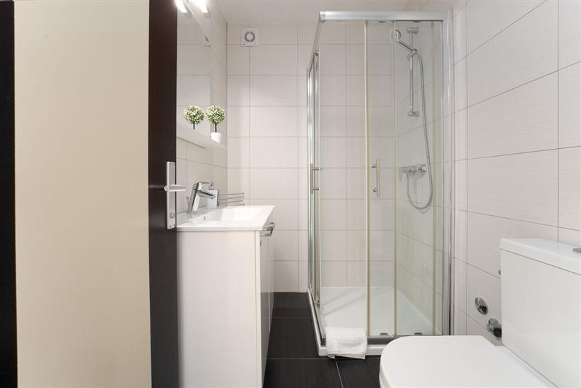 House K1, for 12 persons