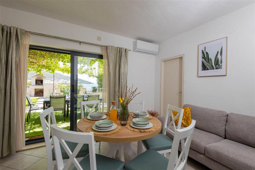 House K1, for 9 persons