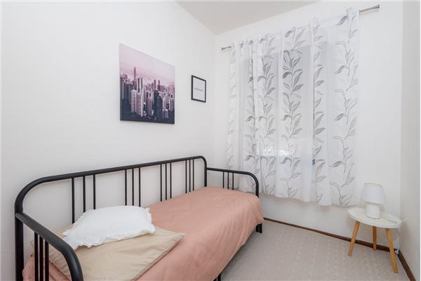 House K1, for 9 persons