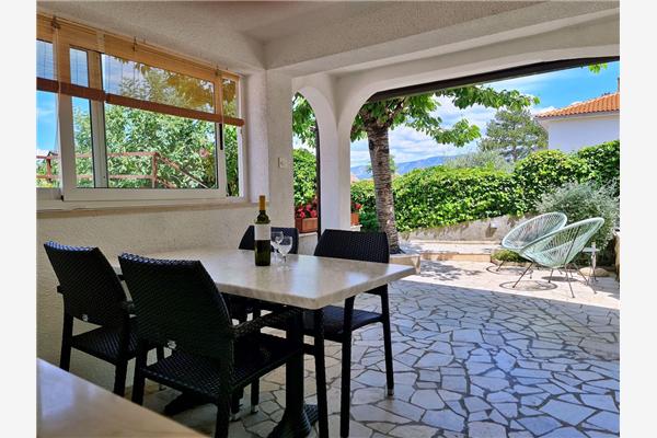 Apartment A1, for 4 persons