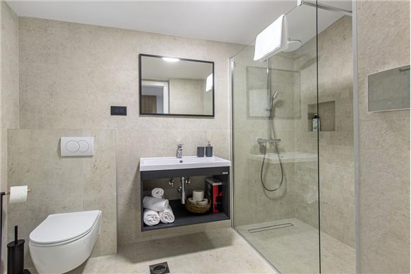 House K1, for 8 persons