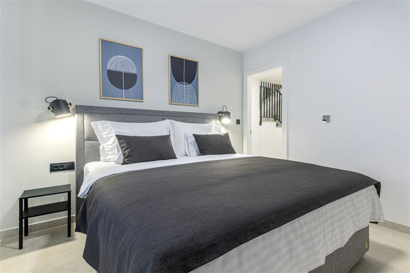 House K1, for 8 persons