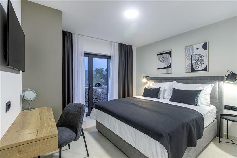 House K1, for 8 persons