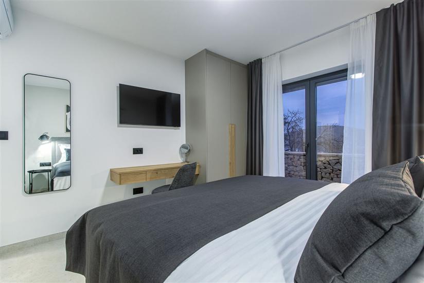 House K1, for 8 persons