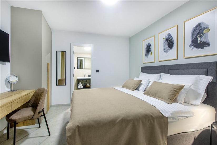 House K1, for 8 persons