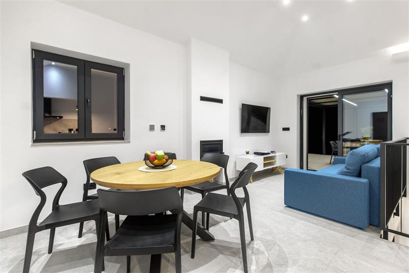 House K1, for 8 persons