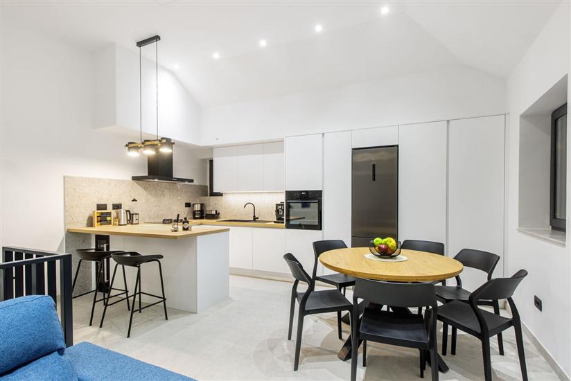 House K1, for 8 persons