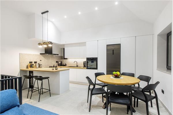 House K1, for 8 persons