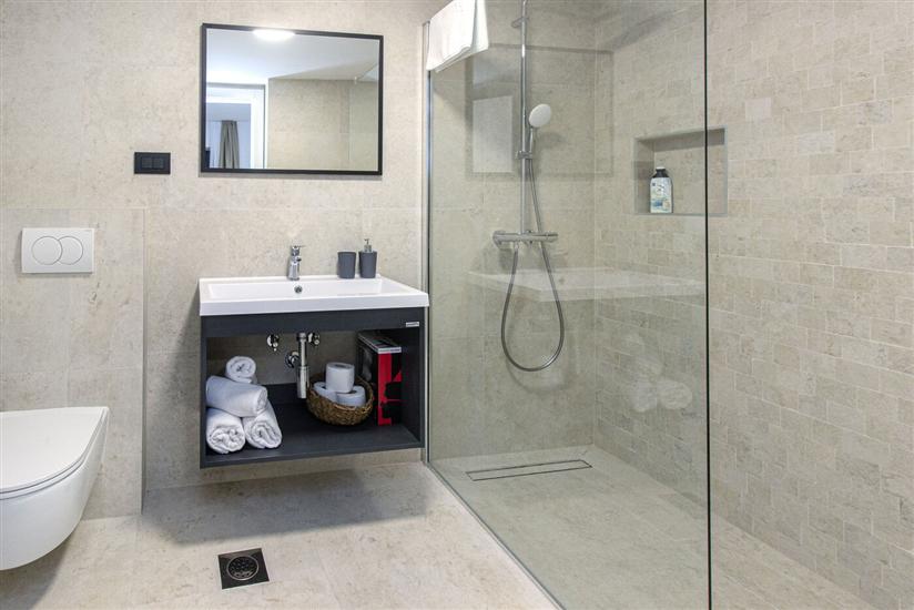 House K1, for 8 persons