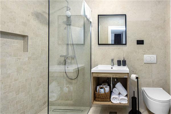 House K1, for 8 persons