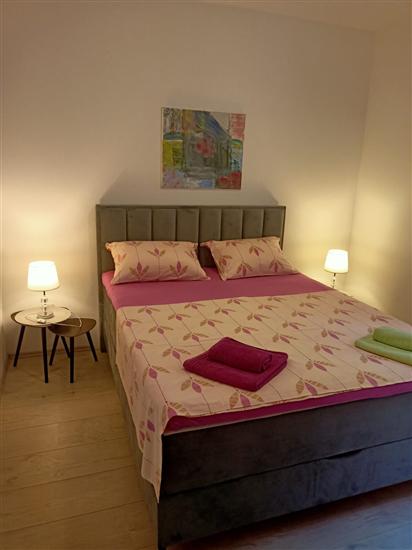 Apartment A1, for 8 persons