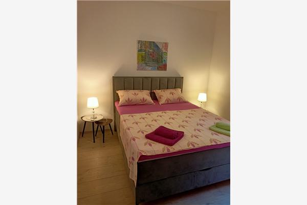 Apartment A1, for 8 persons