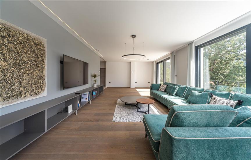 House K1, for 12 persons