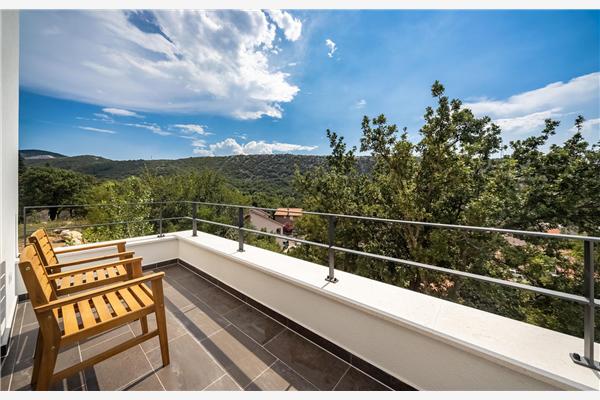 House K1, for 12 persons