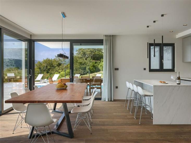 House K1, for 12 persons