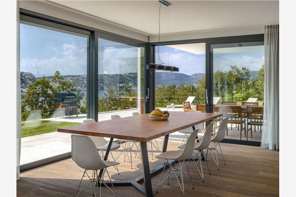 House K1, for 12 persons