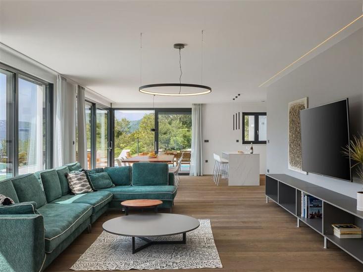 House K1, for 12 persons
