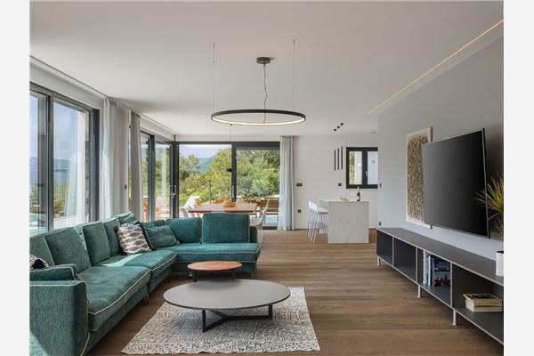 House K1, for 12 persons