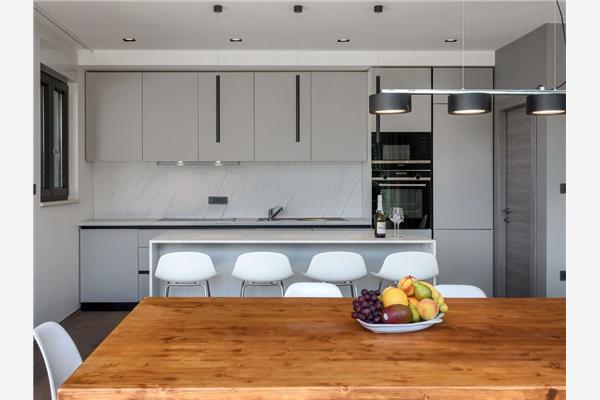 House K1, for 12 persons