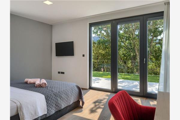 House K1, for 12 persons