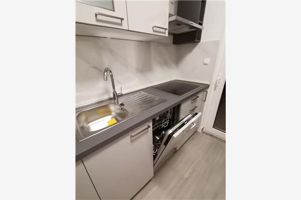 Apartment A2, for 5 persons