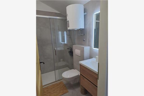 Apartment A3, for 5 persons