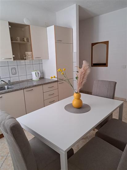 Apartment A2, for 3 persons