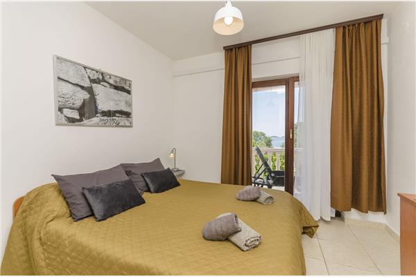 Apartment A2, for 3 persons