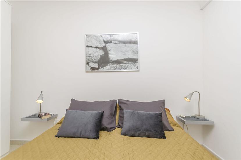 Apartment A2, for 3 persons