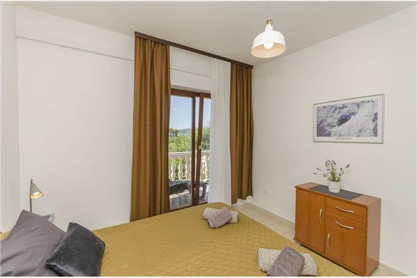 Apartment A2, for 3 persons