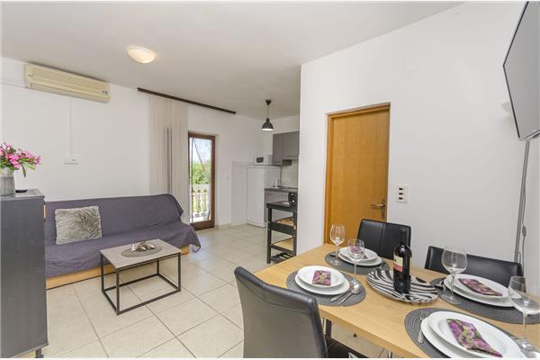 Apartment A2, for 3 persons