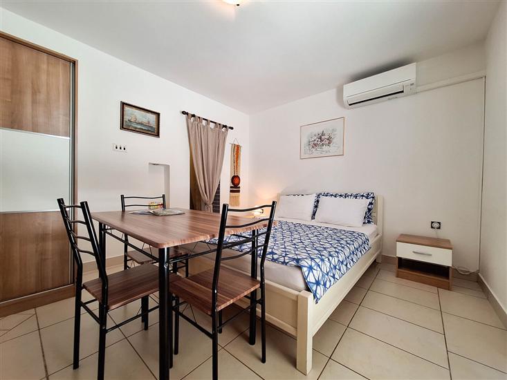 Apartment A1, for 2 persons