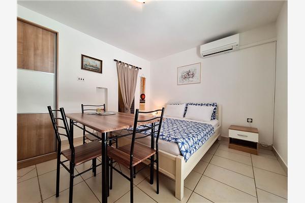 Apartment A1, for 2 persons