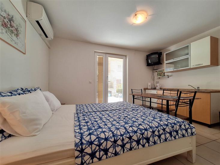 Apartment A1, for 2 persons