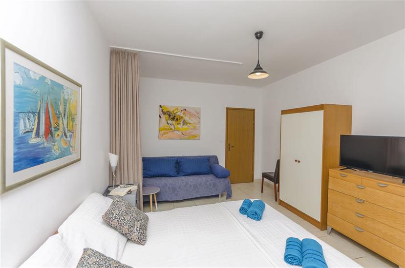 Apartment A1, for 2 persons