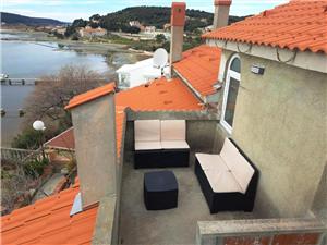 Apartment Kvarners islands,BookVidasFrom 214 €