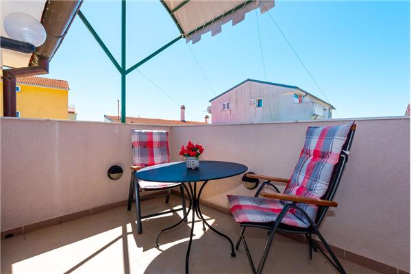 House K1, for 14 persons