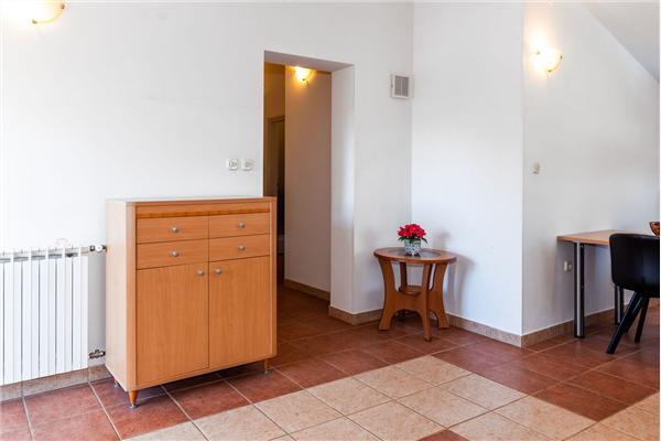 House K1, for 14 persons