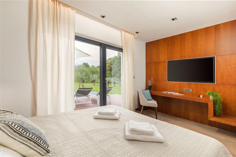 House K1, for 10 persons