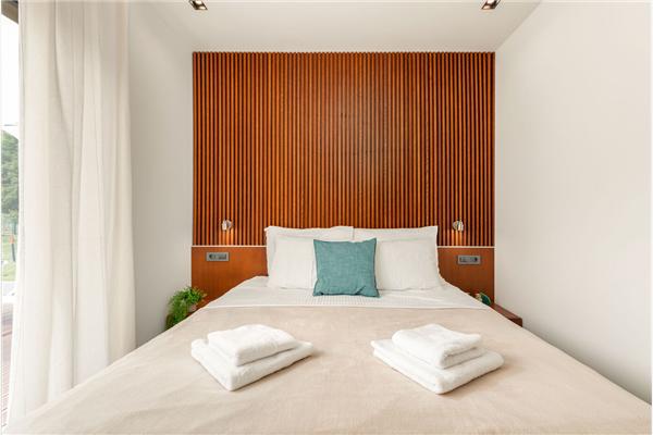 House K1, for 10 persons