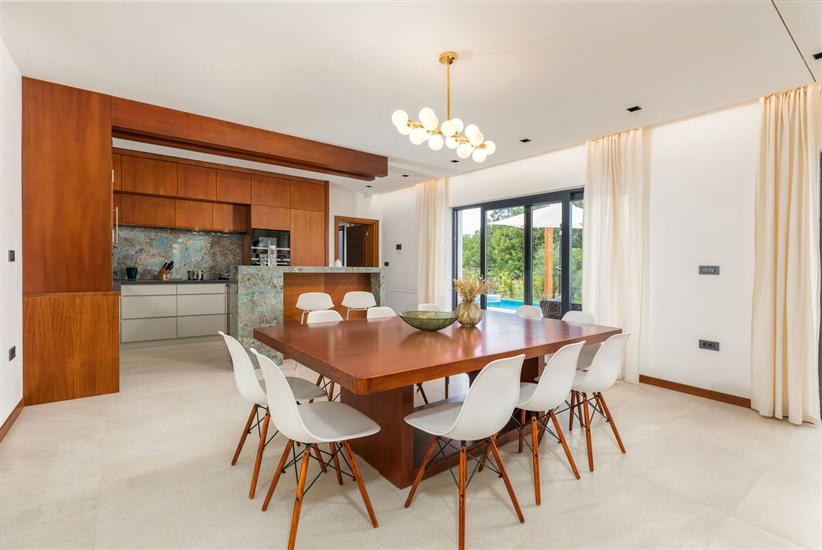 House K1, for 10 persons