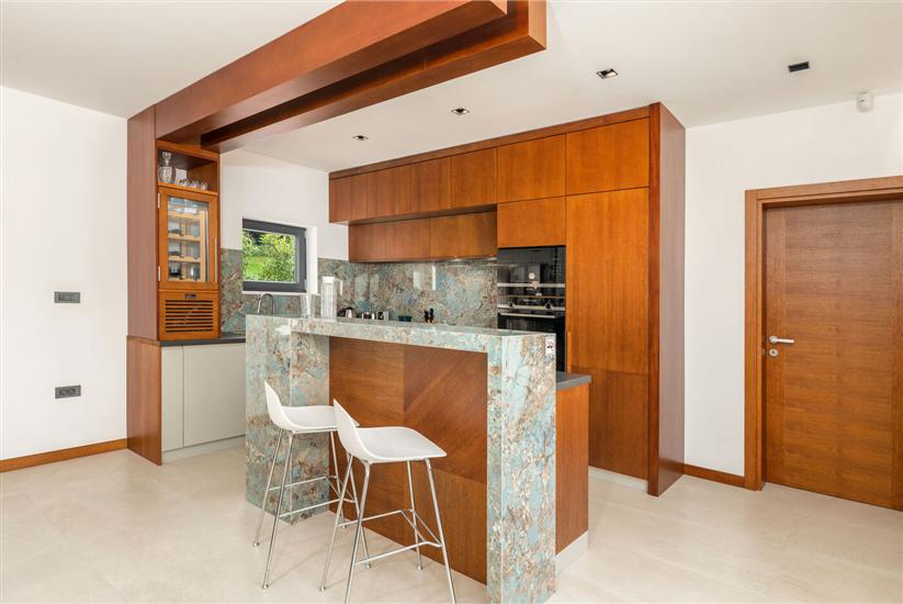 House K1, for 10 persons